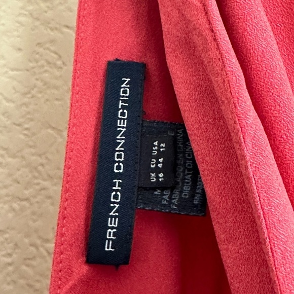 French Connection sleeveless top with wrap tie-back halter style. Size 12 - Picture 5 of 6